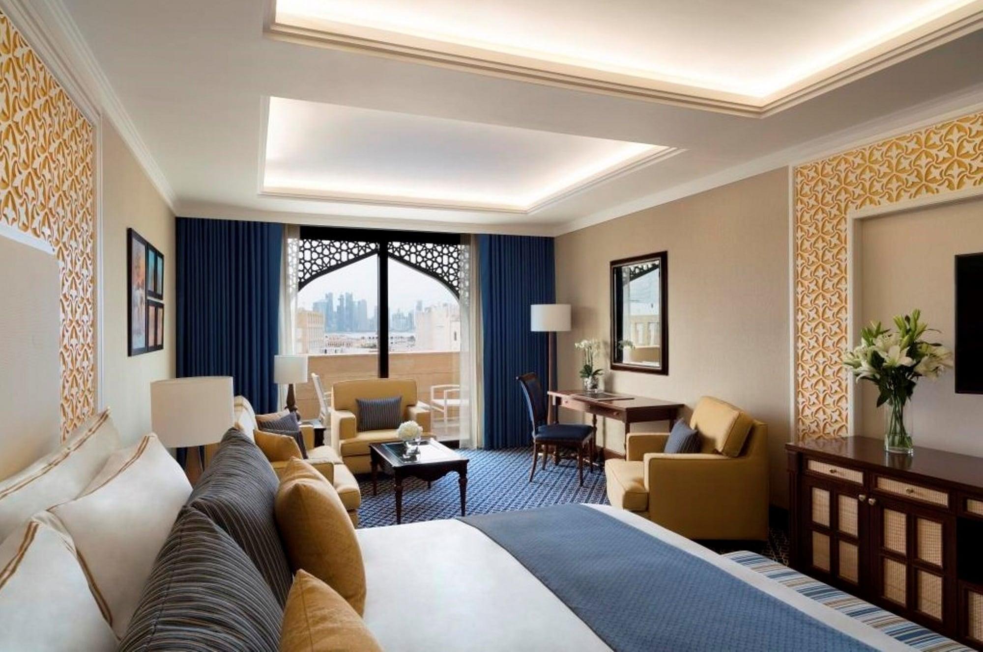 Al Najada Doha Hotel By Tivoli מראה חיצוני תמונה A room at the Jumeirah Emirates Towers Hotel
