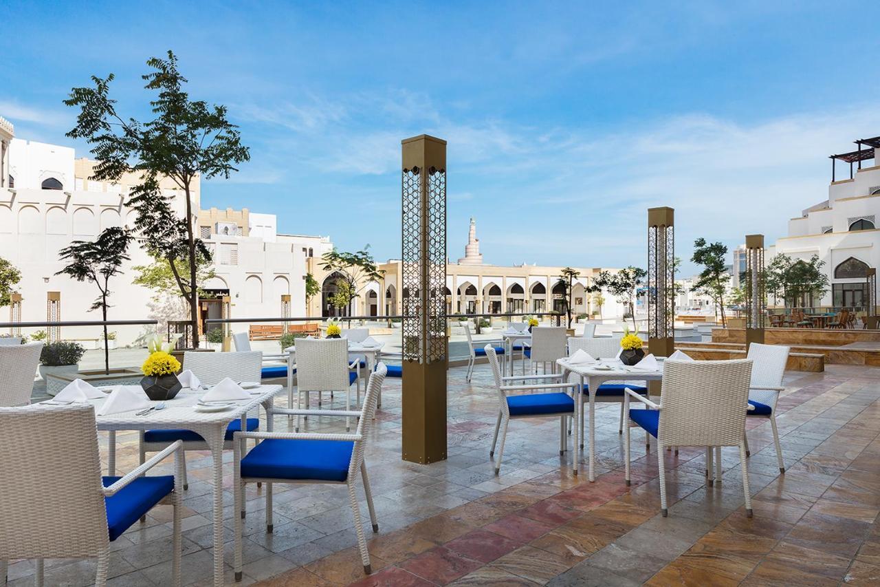 Al Najada Doha Hotel By Tivoli מראה חיצוני תמונה The hotel's rooftop