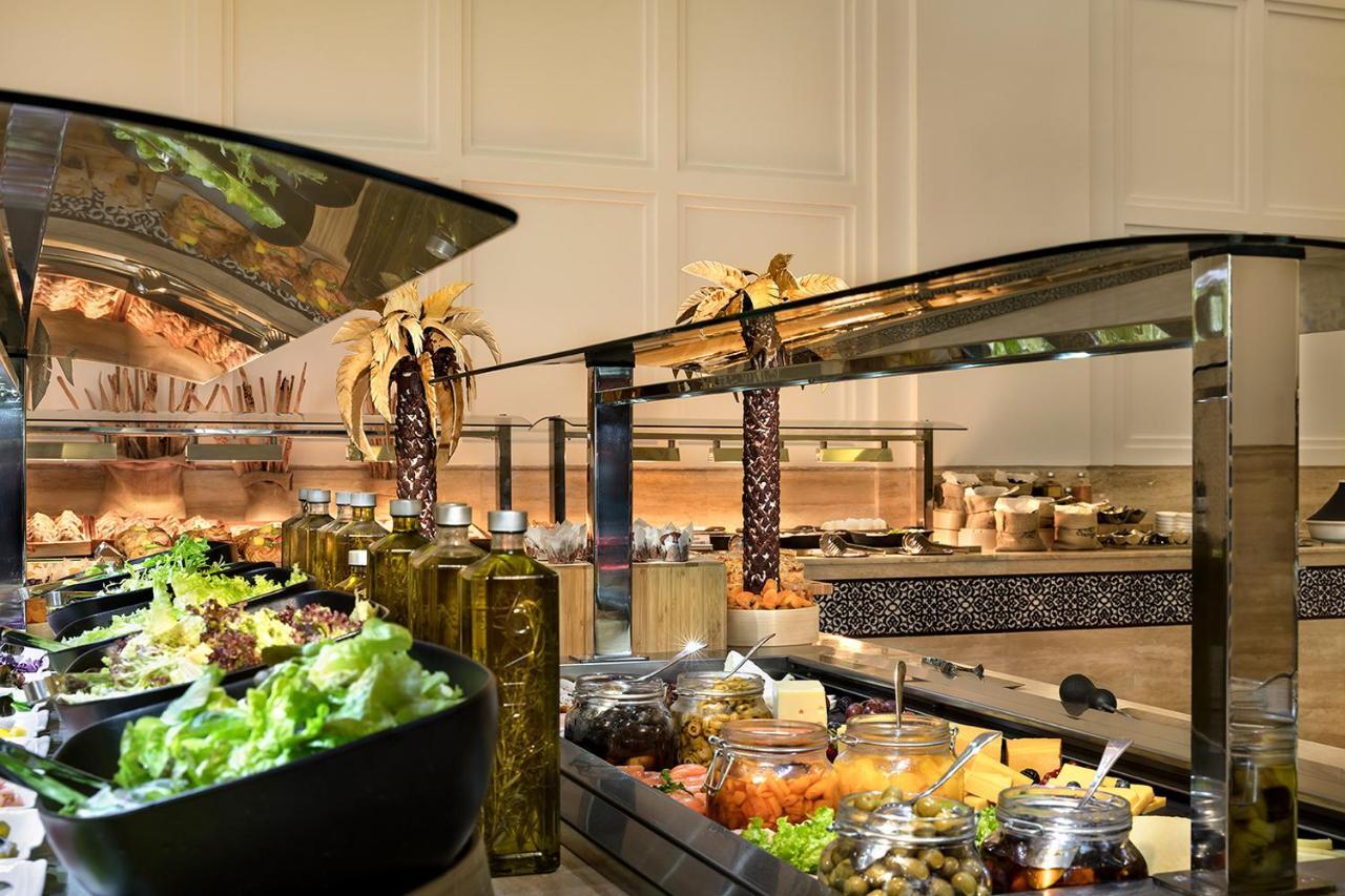 Al Najada Doha Hotel By Tivoli מראה חיצוני תמונה A salad bar